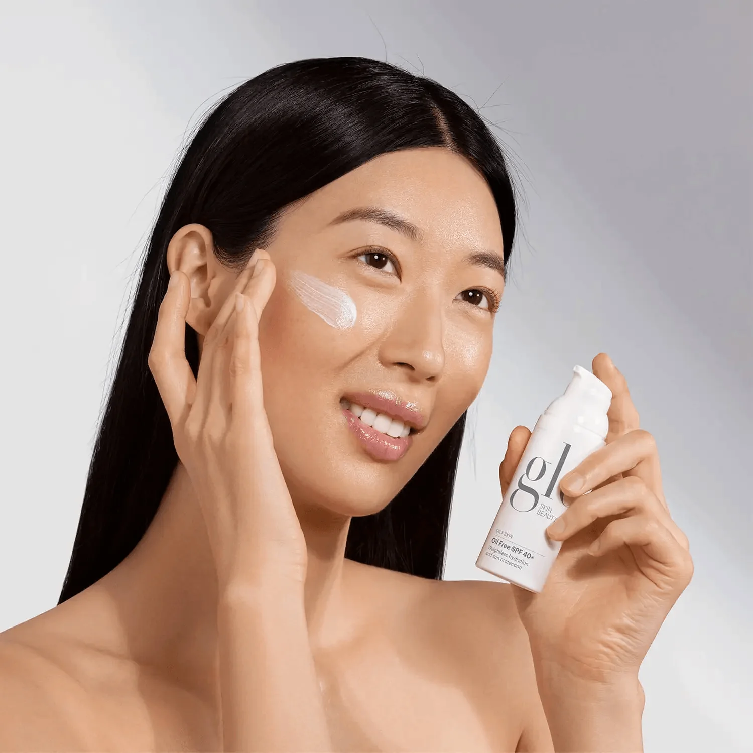 Glo Skin Beauty | Oil Free SPF40 50ml - Image 5